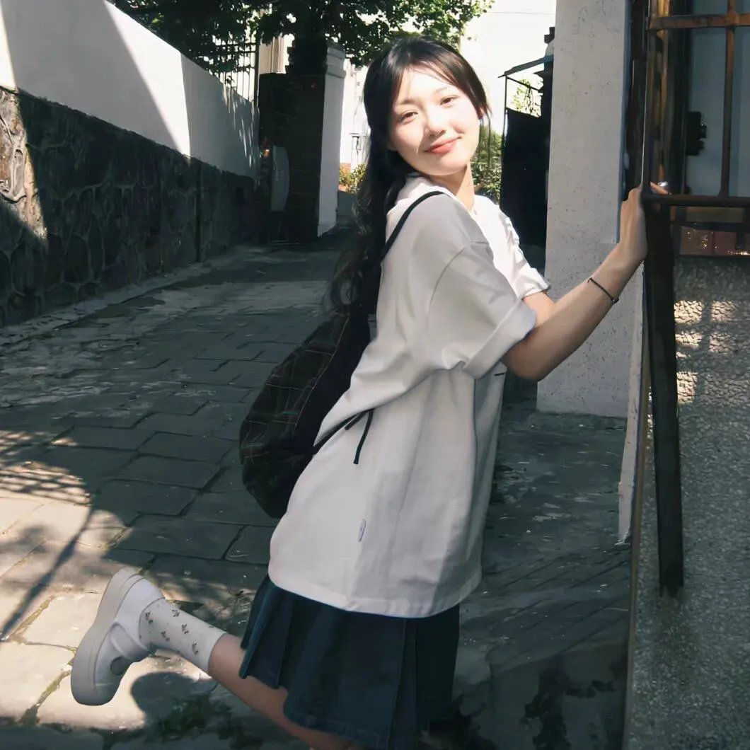 同班绯闻